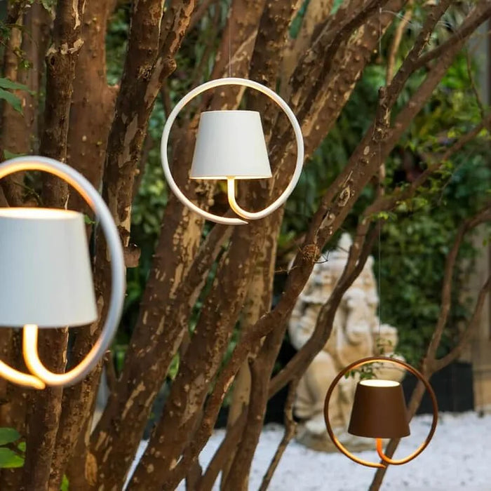 LuxiGlow Hanglamp - Elegante Buiten- en Binnenverlichting met Luxe Ontwerp