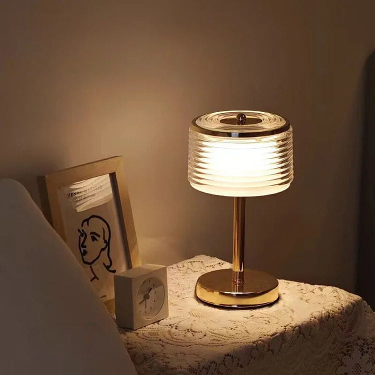 Ring Tafellamp - Led lamp met kapje en Gouden Statief