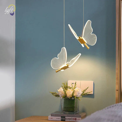 FloraLuxe - Gouden Hanglamp - Elegante Vlinder Vorm