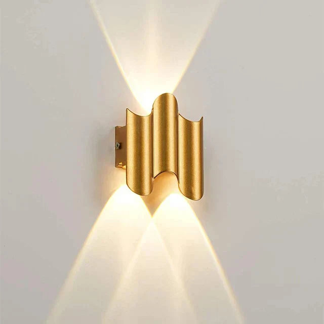 Wave Moderne Wandlamp -  Stijlvolle Verlichting - Zwart en Goud