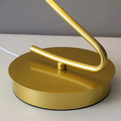 OpulenceLight - Luxe Gouden Vlinderlamp - Elegant Ontwerp - Chique Verlichting