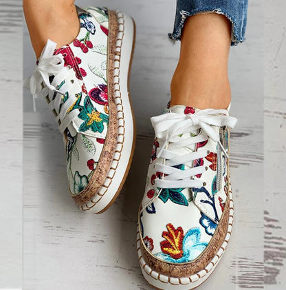 FlowerGrace Vrouwen Schoenen - Trendy en Comfortabel met Bloemenprint