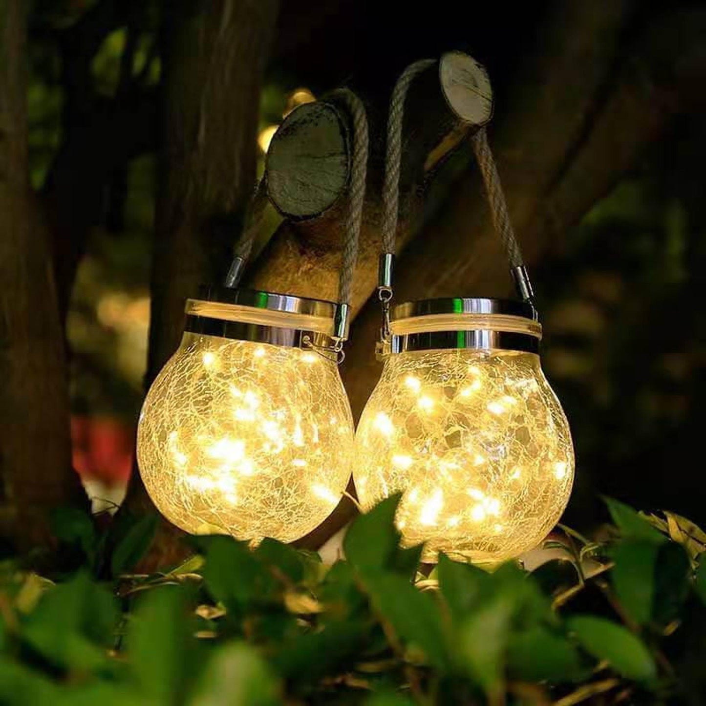 Tuinlamp Kerstbal Design – Zonne-energie en LED Verlichting