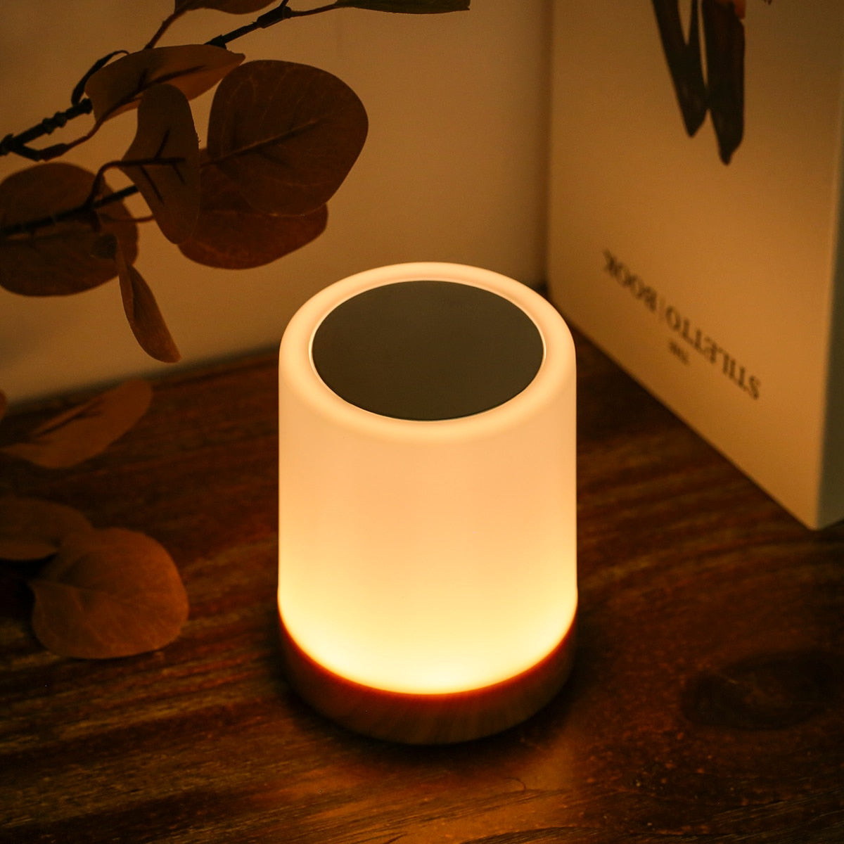 Magictouch Lamp - Luxe Dimbare Nachtlamp - Strak Design & Sfeervolle Verlichting